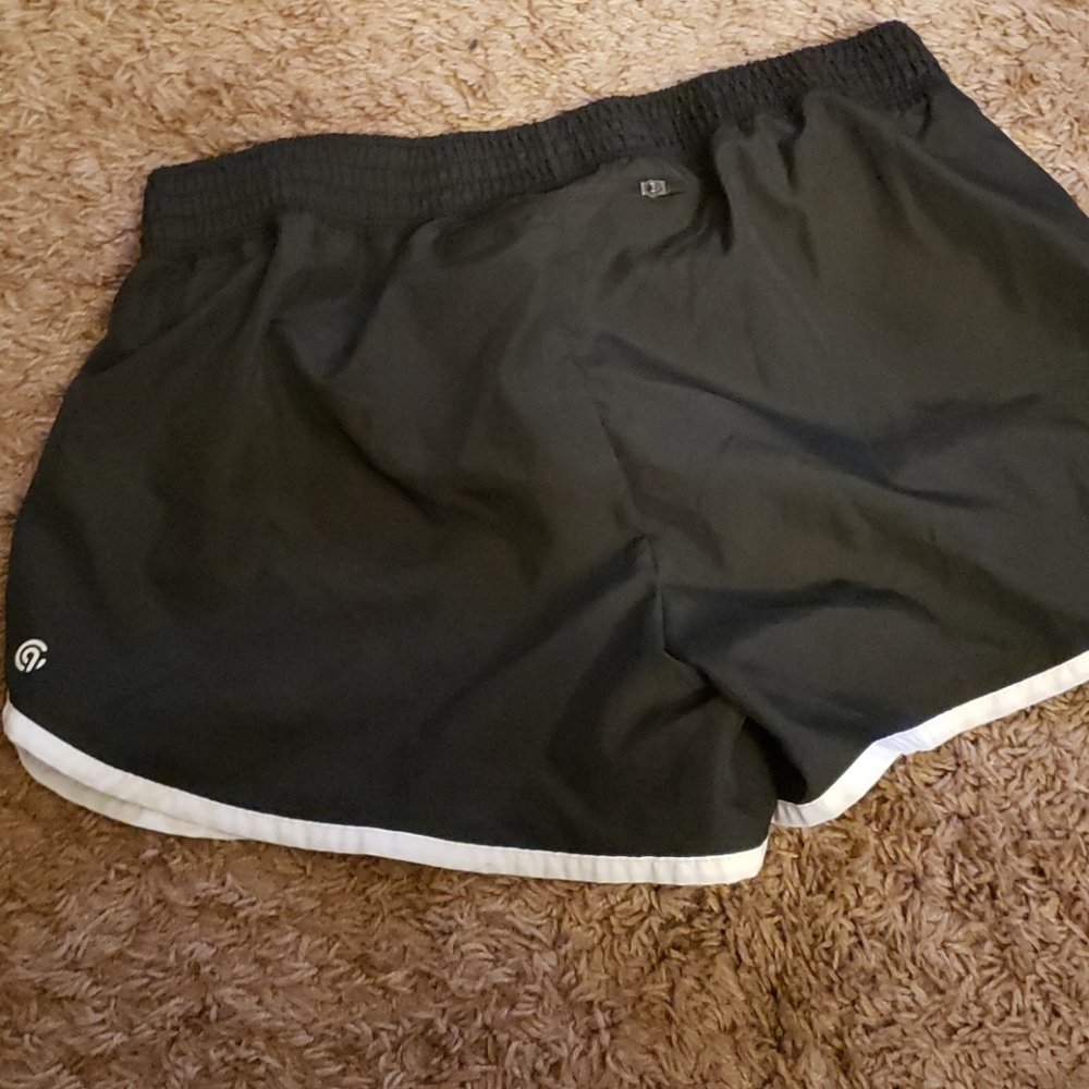 Shorts - Picture 2 of 2